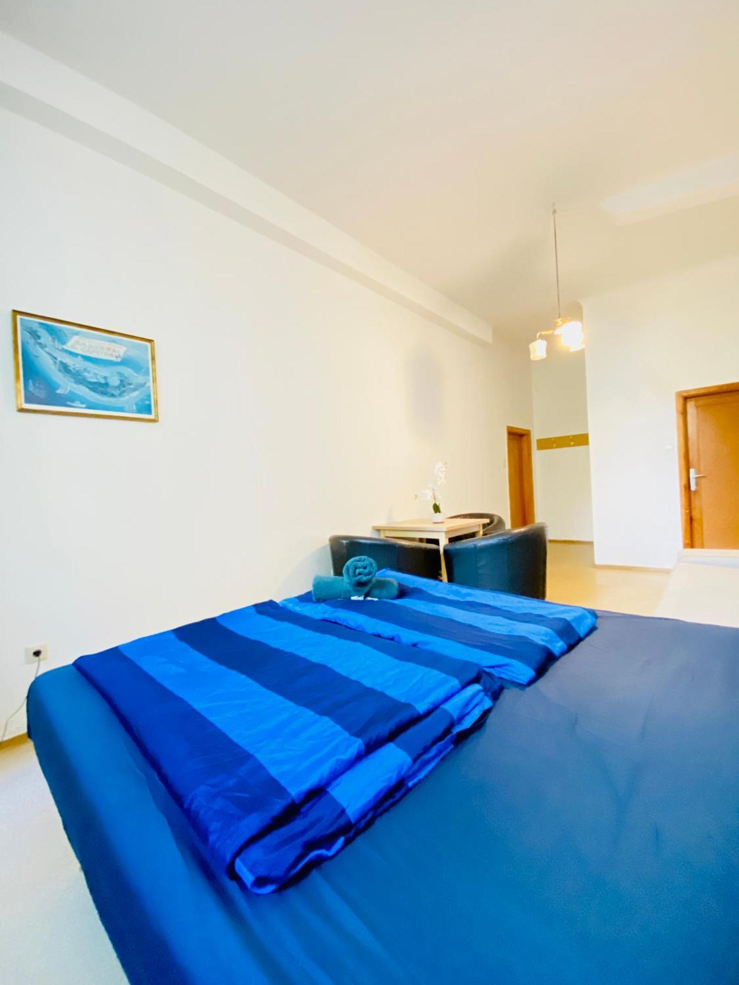 Affordable Central Rooms, 10-Min To Lugner City Viena Exterior foto
