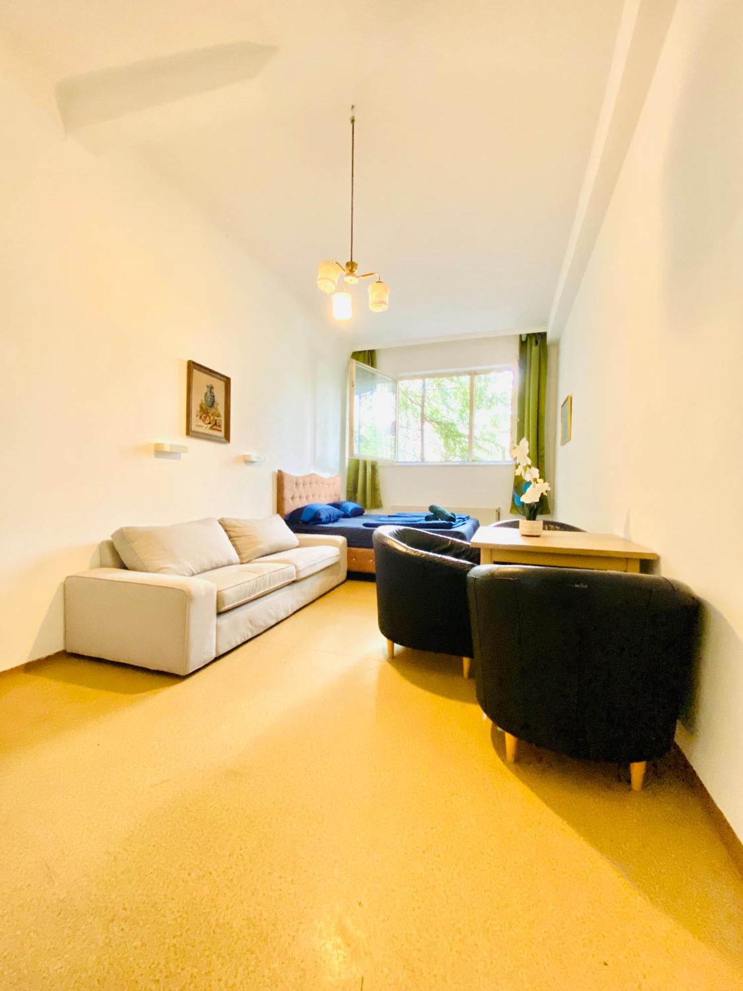 Affordable Central Rooms, 10-Min To Lugner City Viena Exterior foto