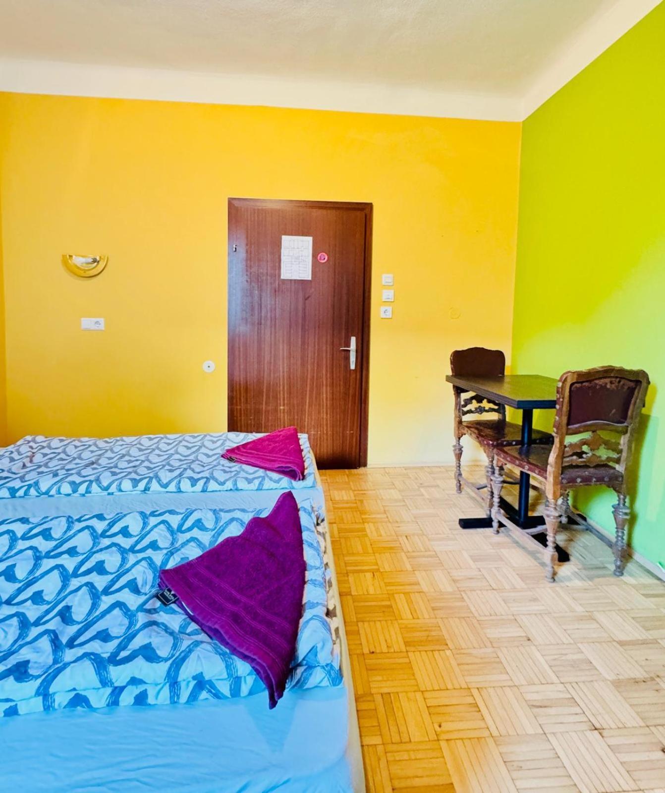 Affordable Central Rooms, 10-Min To Lugner City Viena Exterior foto