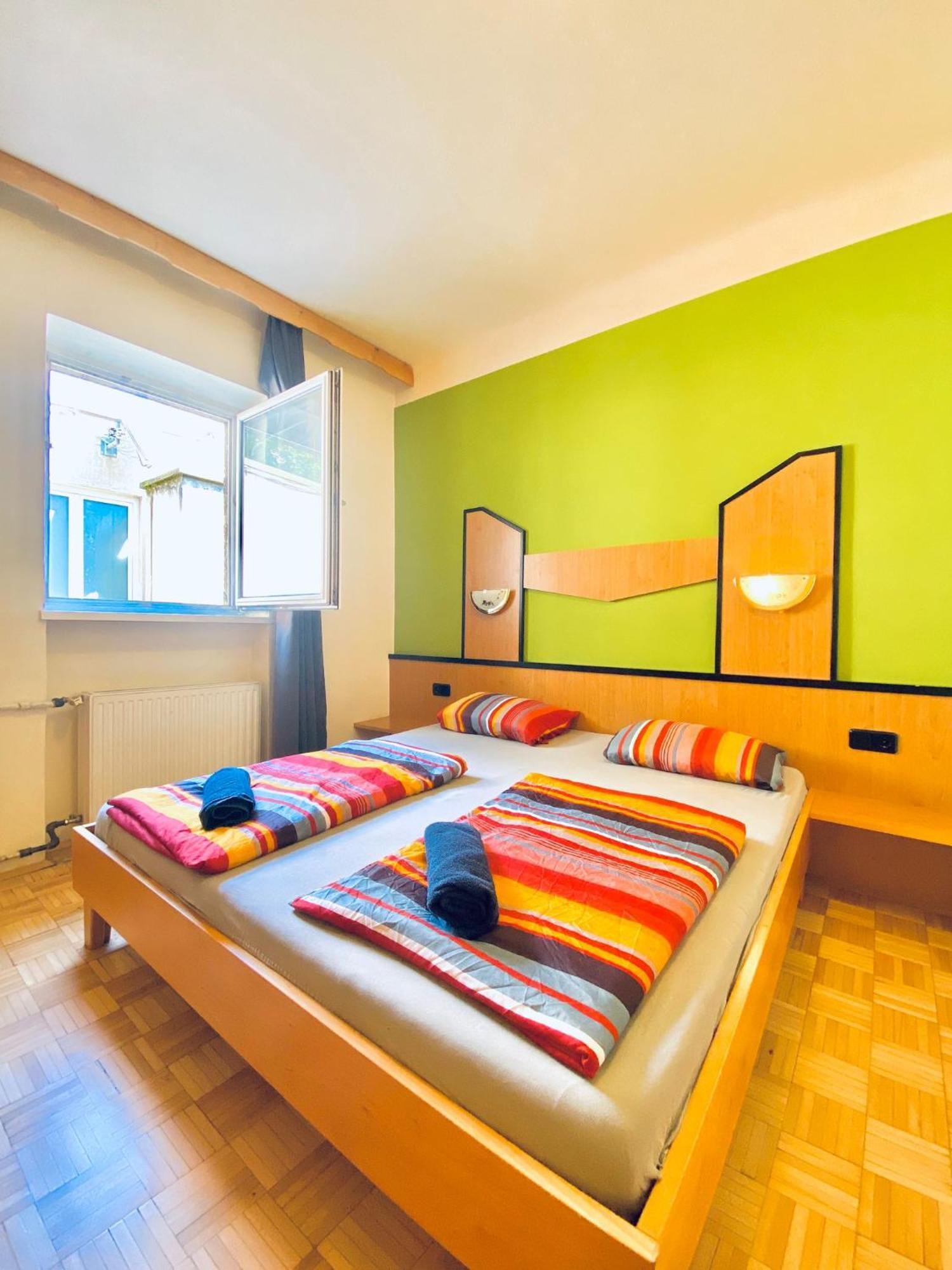 Affordable Central Rooms, 10-Min To Lugner City Viena Exterior foto